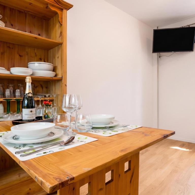 Apt Paccard305 Central Chamonix Studio, near Brevent lift for 2 - Happy Rentals - Studio mit Bergblick - 8