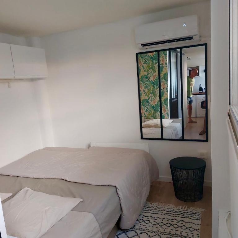 Studio a louer a la mairie d Anglet - Apartamento de 1 dormitorio - 2