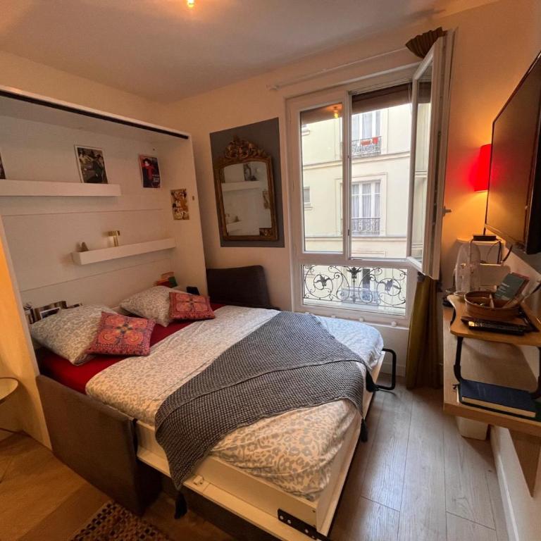COSY and CHARMING in HISTORIC MONTMARTRE - Habitación Doble con baño privado - 1
