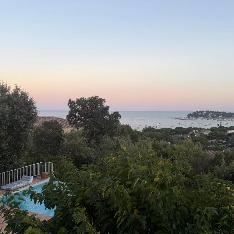Les Citronniers - Splendide vue mer accès plage à pieds à 5 minutes - Villa - Vue sur Mer - 58