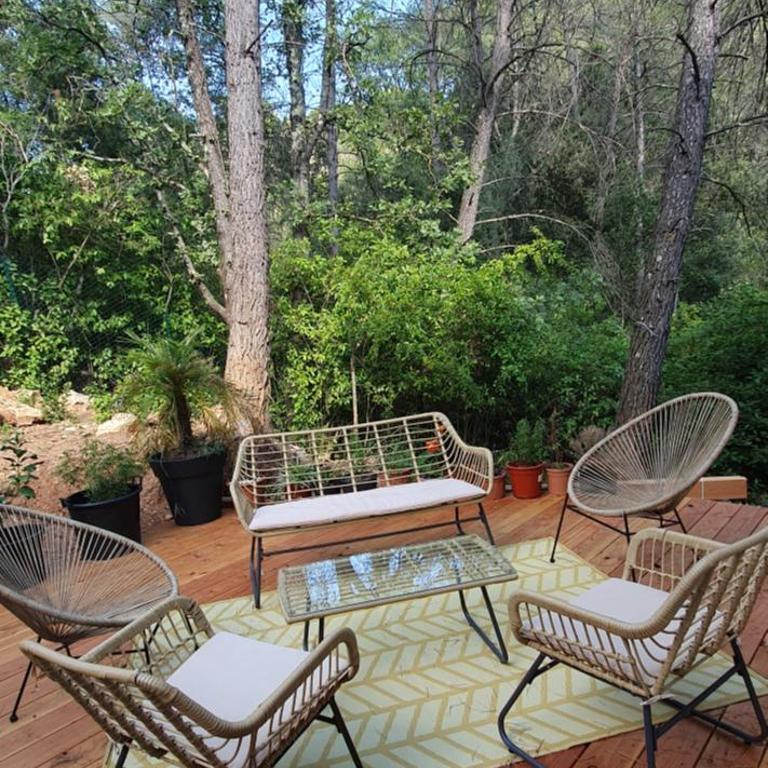 Bas de Villa, piscine balinaise, vue sur les montagnes - Appartement 1 Chambre - 11