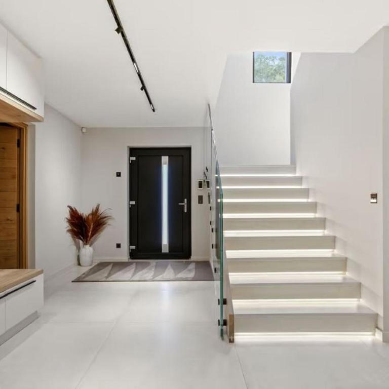 Exclusive Stunning Views Pool - Villa - 25