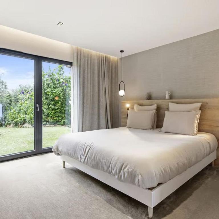 Exclusive Stunning Views Pool - Villa - 24