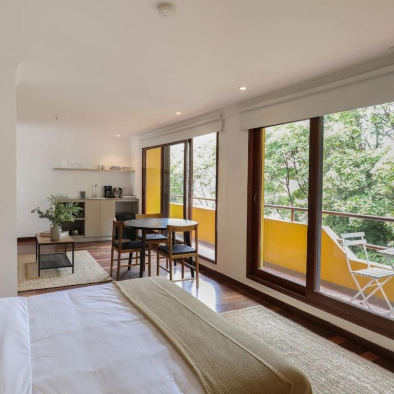 Urban Charm Your Zona G Escape Awaits 501 - One-Bedroom Apartment - 7