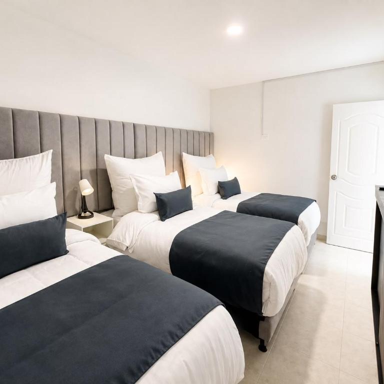 Apartamento 3 hab a 30 min de la Embajada EEUU - Three-Bedroom Apartment - 1