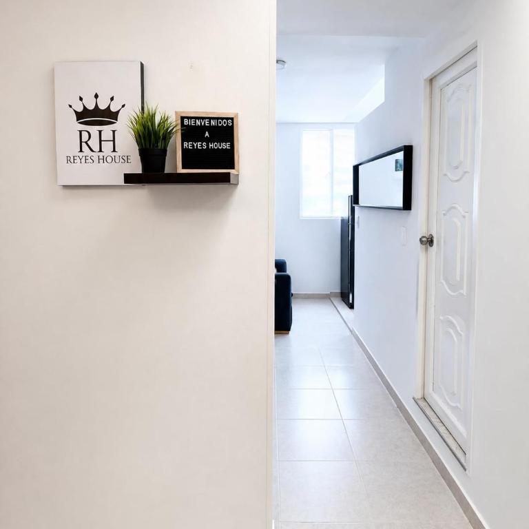 Apartamento 3 hab a 30 min de la Embajada EEUU - Three-Bedroom Apartment - 2