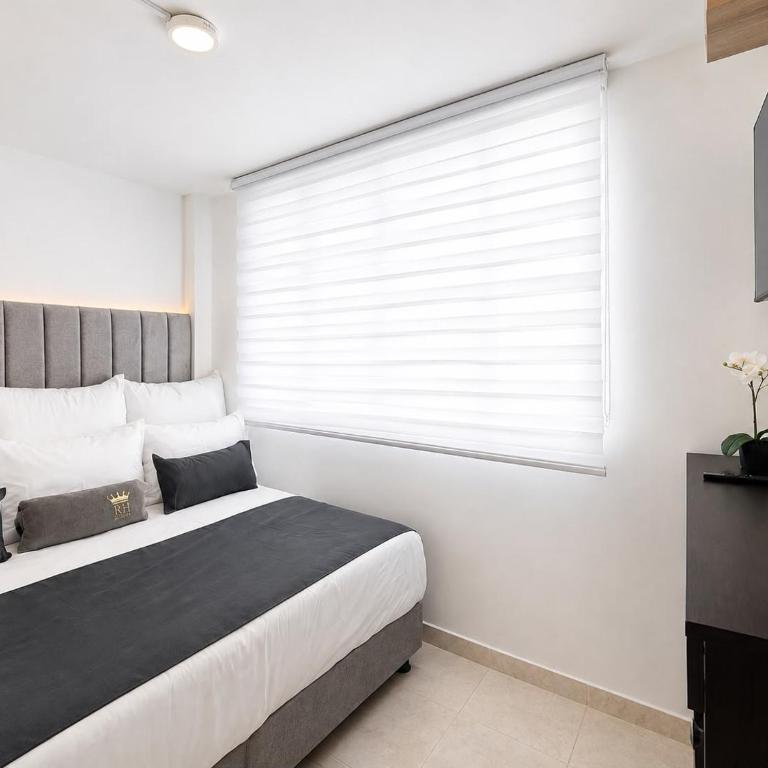 Apartamento 3 hab a 30 min de la Embajada EEUU - Three-Bedroom Apartment - 40