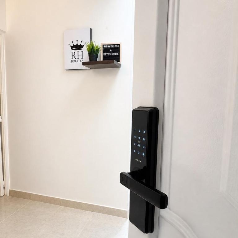 Apartamento 3 hab a 30 min de la Embajada EEUU - Three-Bedroom Apartment - 41