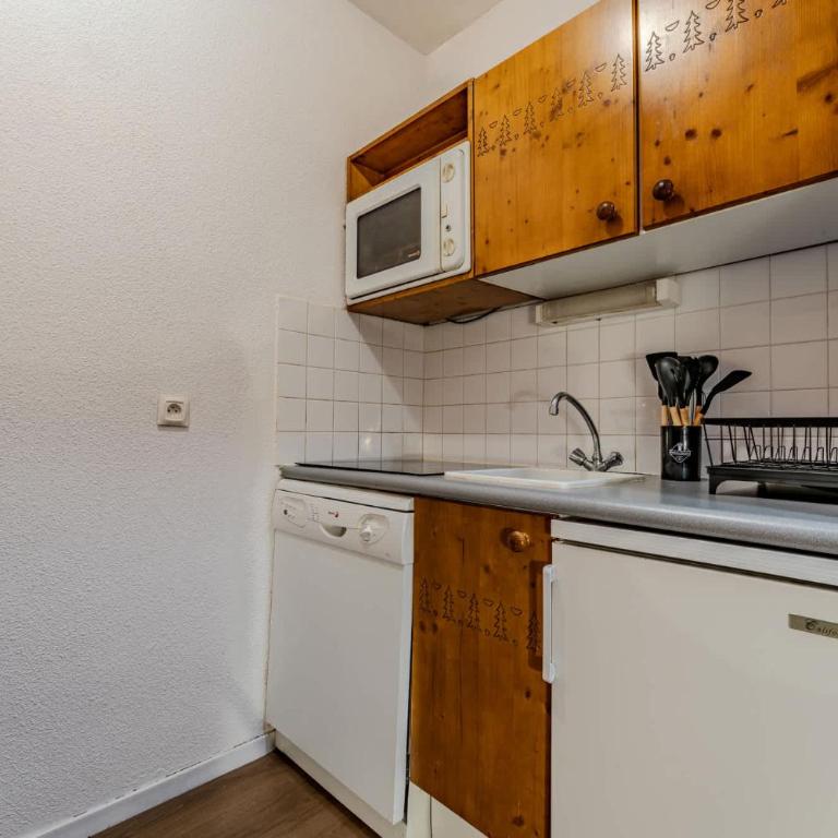 Mountain Flat with Overlooking View - Appartement - 5