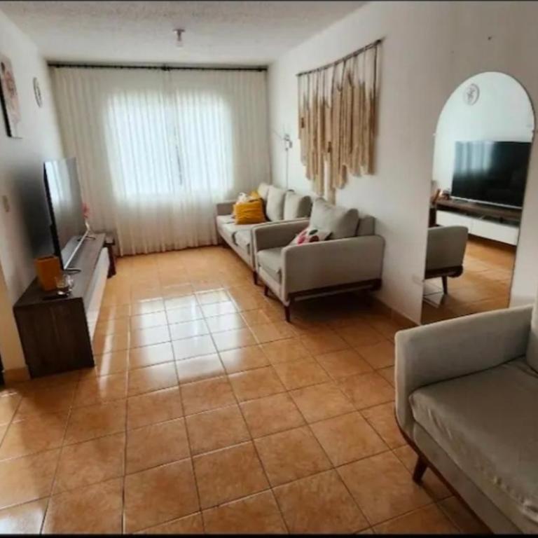 KIMZA alojamiento - Casa de 3 dormitorios - 2