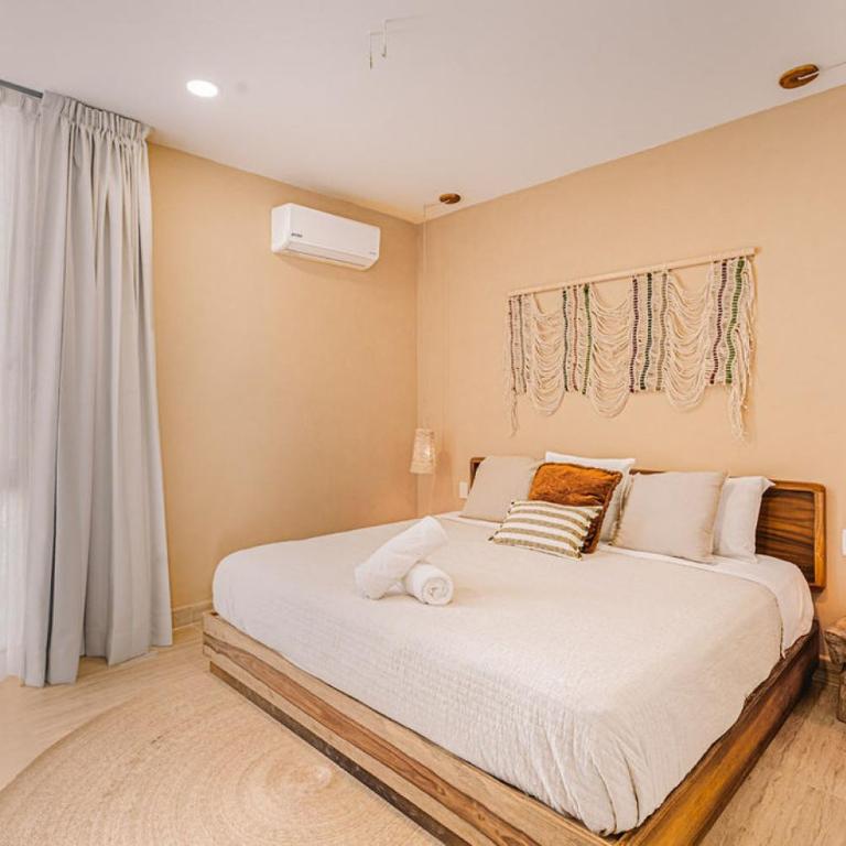 Divine 2BR with Beach Access Gym Fast WiFi - Appartement - 6