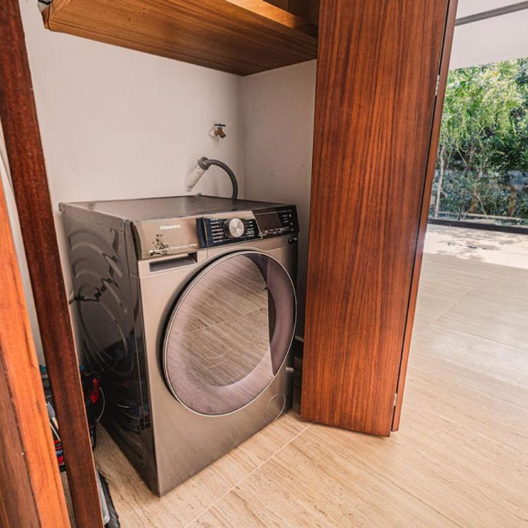 Divine 2BR with Beach Access Gym Fast WiFi - Appartement - 24