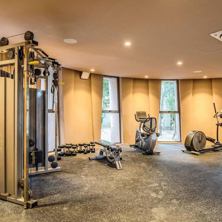 Amazing 1BR Tulum Jungle with Restaurant, Pool and Gym - One-Bedroom Apartment - 12