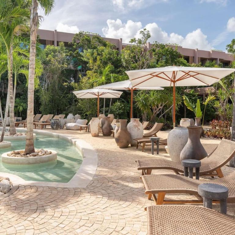 Amazing 1BR Tulum Jungle with Restaurant, Pool and Gym - One-Bedroom Apartment - 18