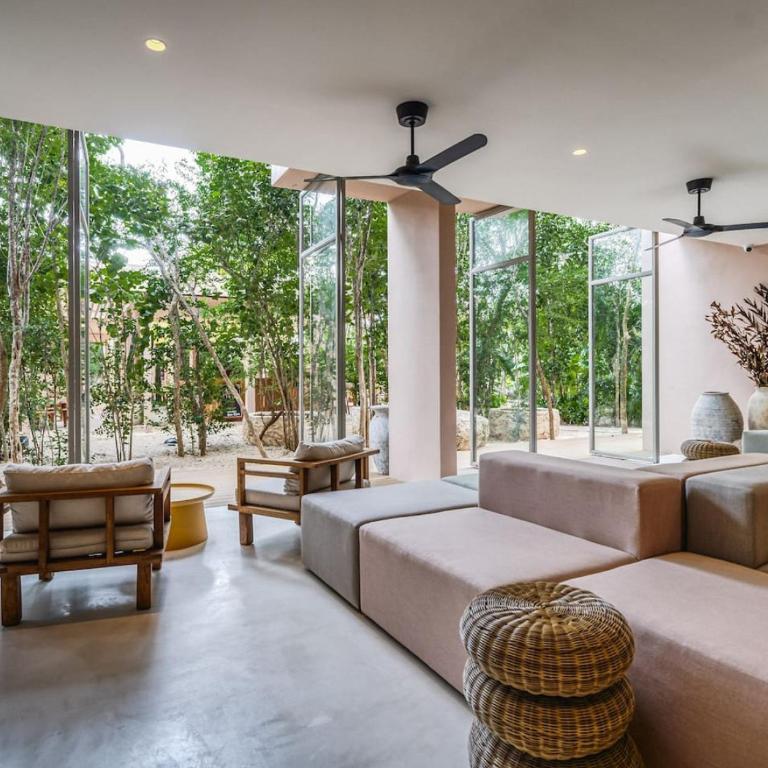 Amazing 1BR Tulum Jungle with Restaurant, Pool and Gym - One-Bedroom Apartment - 19