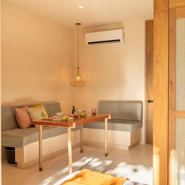 Amazing 1BR Tulum Jungle with Restaurant, Pool and Gym - One-Bedroom Apartment - 33