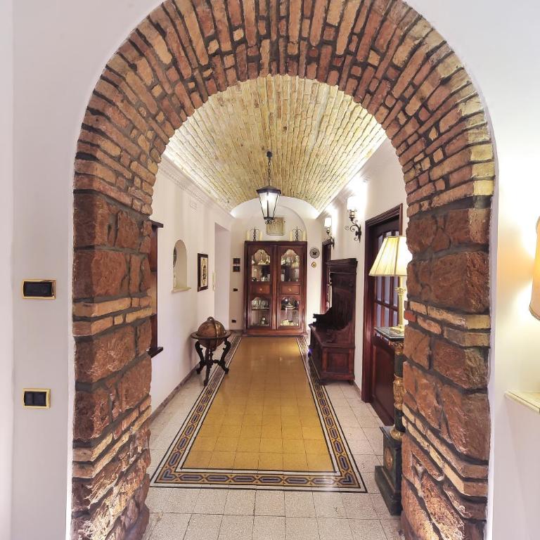 Central Domus Roma - Appartamento con 2 Camere da Letto - 3