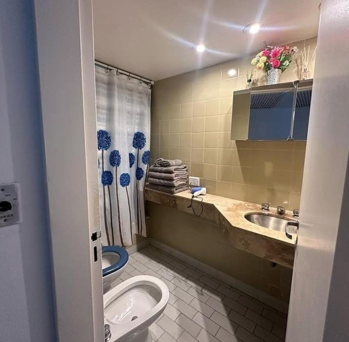 Departamento con vista a Avenida Corrientes - Apartamento de 1 dormitorio - 2