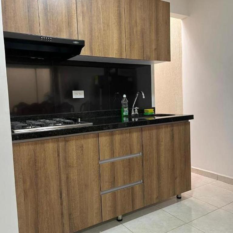 Apartamento con Parqueadero Gran Plaza exito - Apartamento de 2 dormitorios - 12