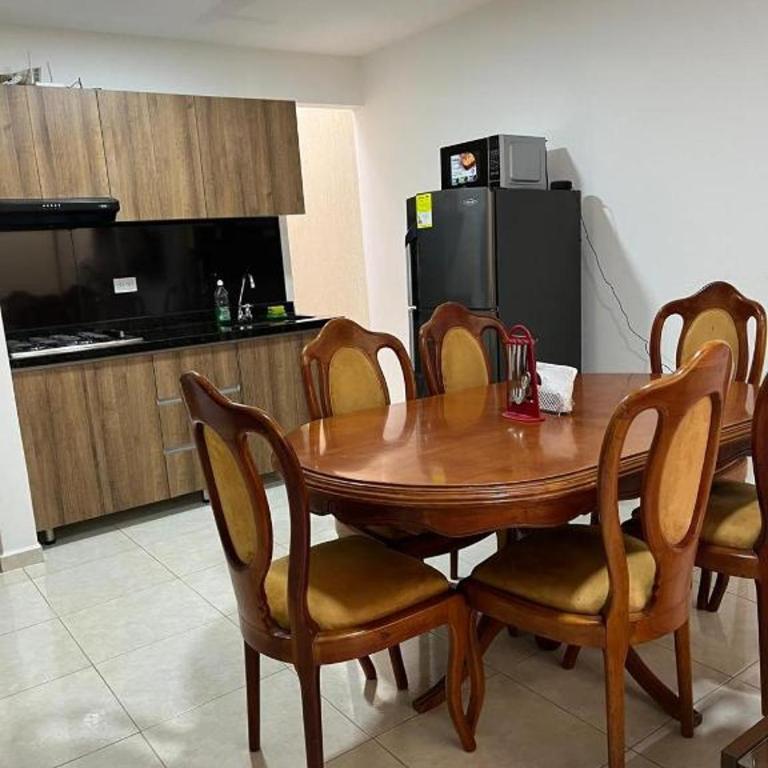 Apartamento con Parqueadero Gran Plaza exito - Apartamento de 2 dormitorios - 10