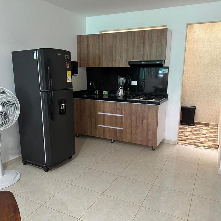 Parqueadero y apto cerca CC Gran Plaza - Apartamento de 2 dormitorios - 3
