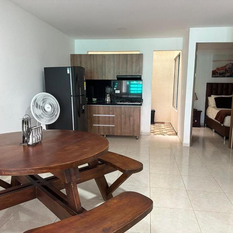Parqueadero y apto cerca CC Gran Plaza - Apartamento de 2 dormitorios - 6