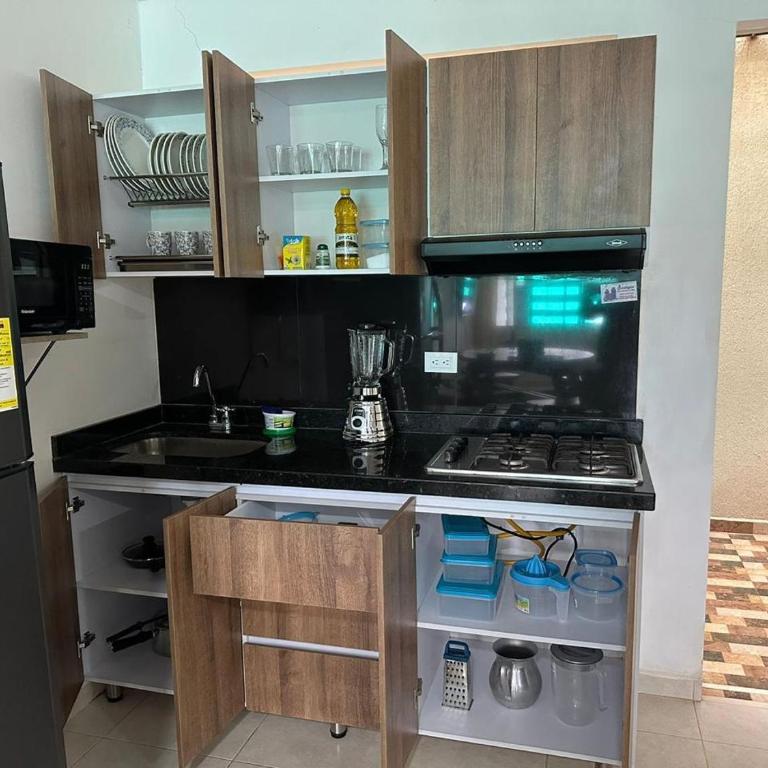 Parqueadero y apto cerca CC Gran Plaza - Apartamento de 2 dormitorios - 9