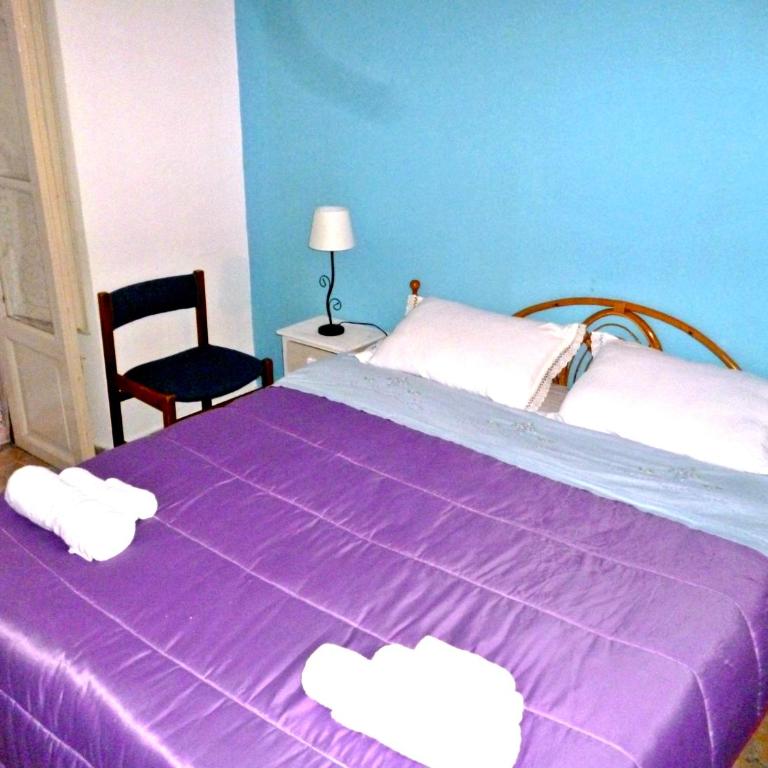 I Cinque Continenti - Camera Tripla Basic con Bagno in Comune - 7