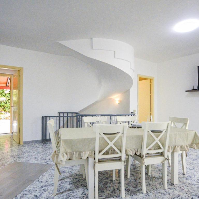 Pet Friendly Home In Porto Empedocle With Wifi - Casa a Schiera con 3 Camere da Letto - 2