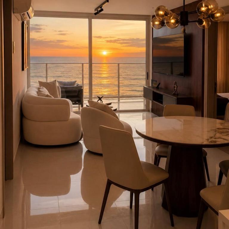 12th Floor Oceanfront Condo -Grand Bay Manta - Apartamento de 2 dormitorios - 1
