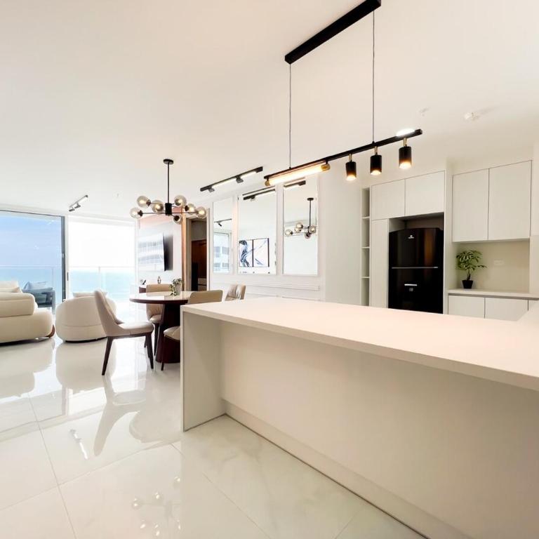 12th Floor Oceanfront Condo -Grand Bay Manta - Apartamento de 2 dormitorios - 24