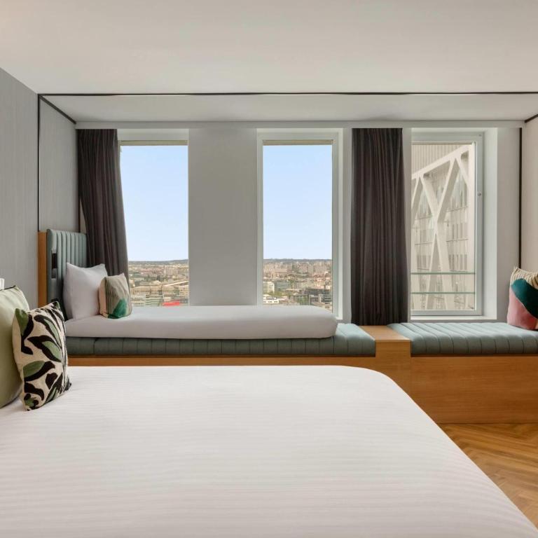 H4 Wyndham Paris Pleyel - Family Triple Room - 5