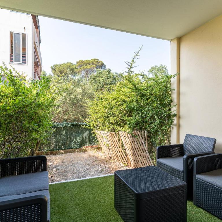 Pause Ensoleillée à Villeneuve – Terrasse Calme - Appartement - 7