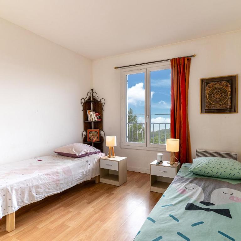 L’Écrin des Collines Calme et panorama ensoleillé - Apartment - 10