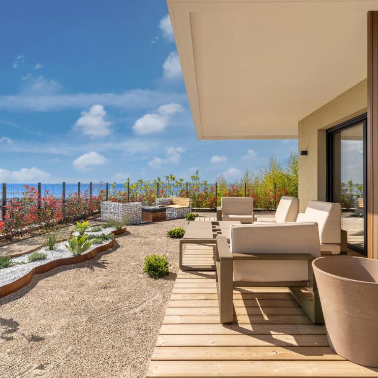 Linfini bleu: Panorama dexception - Appartement - 34