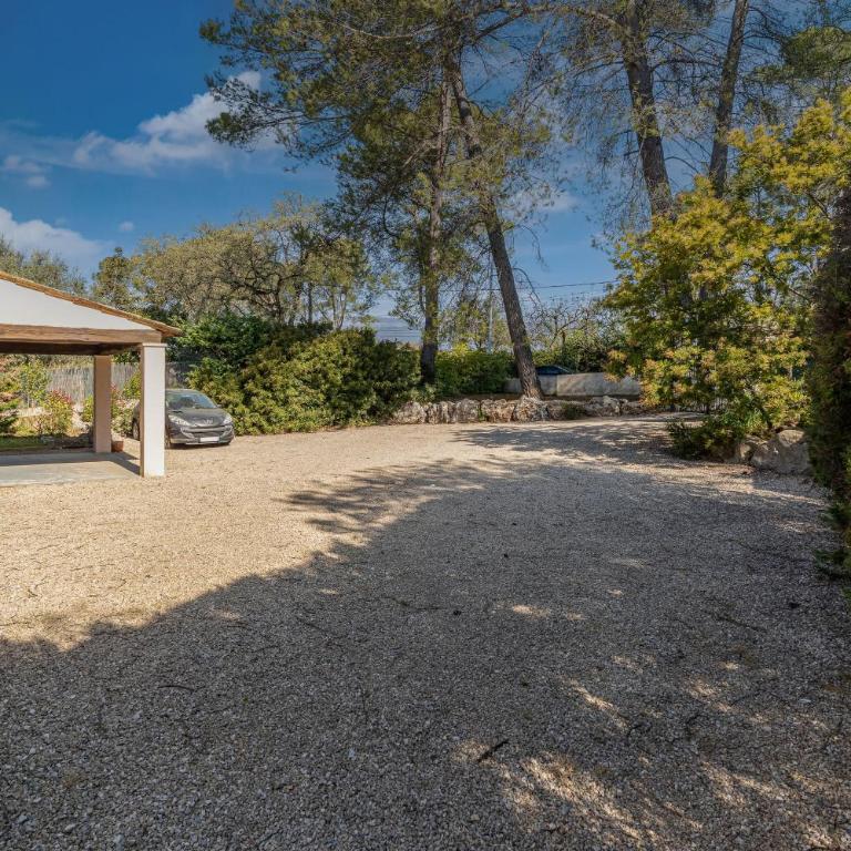 Écrin de verdure charme provençal près de Cannes - Maison de Vacances - 30