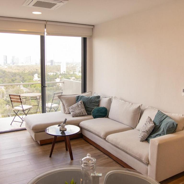 Elegant 2BR Condo in Colomos Providencia - Two-Bedroom Apartment - 1