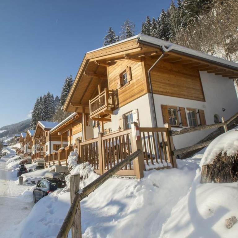 Chalet for 10 people with access to the swimming pool - Ferienhaus - 35