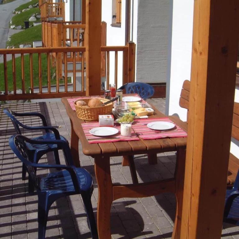 Chalet for 10 people with access to the swimming pool - Ferienhaus - 43