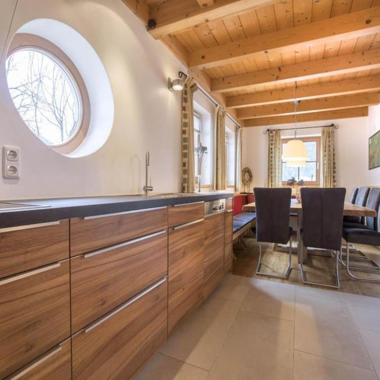 Chalet for 10 people with access to the swimming pool - Ferienhaus - 45