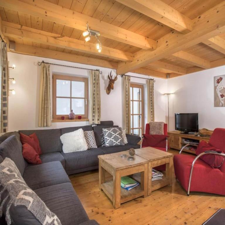 Chalet for 10 people with access to the swimming pool - Ferienhaus - 34