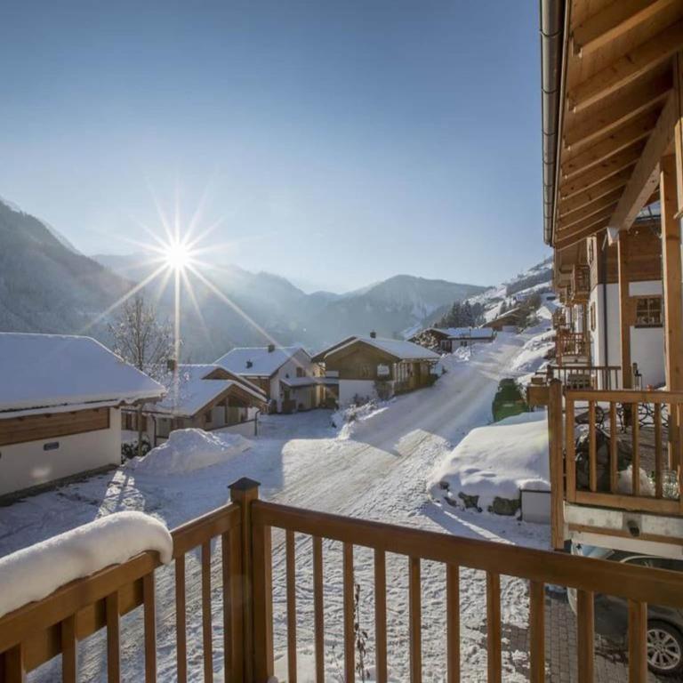 Chalet for 10 people with access to the swimming pool - Ferienhaus - 47