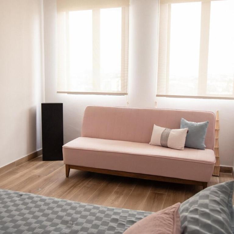 Elegant 2BR Condo in Colomos Providencia - Two-Bedroom Apartment - 14
