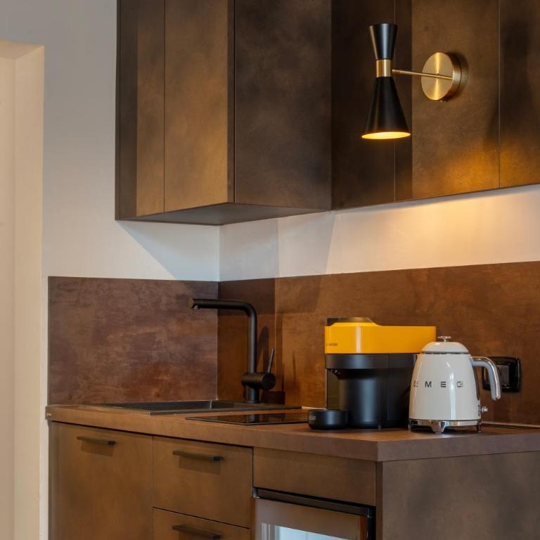 Eufemia Suites Modena - Luxury Rooms in the City Center - Appartamento con 1 Camera da Letto - 5