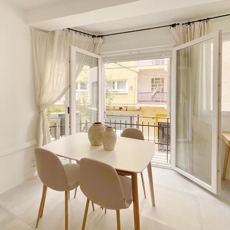 Eduardo Pérez Apartment - 3 Bedrooms - Apartamento de 3 dormitorios - 3