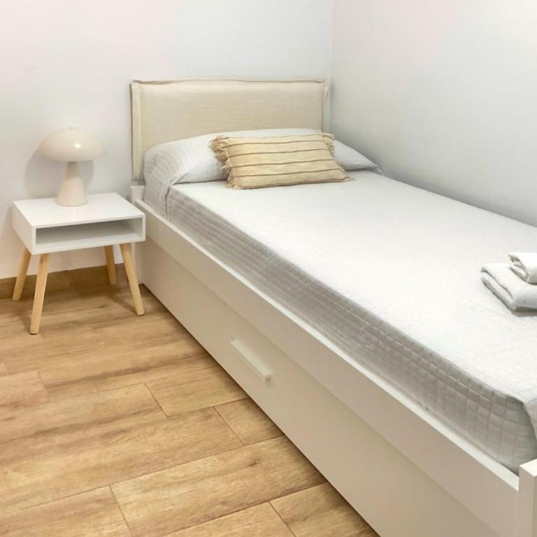 Eduardo Pérez Apartment - 3 Bedrooms - Apartamento de 3 dormitorios - 8