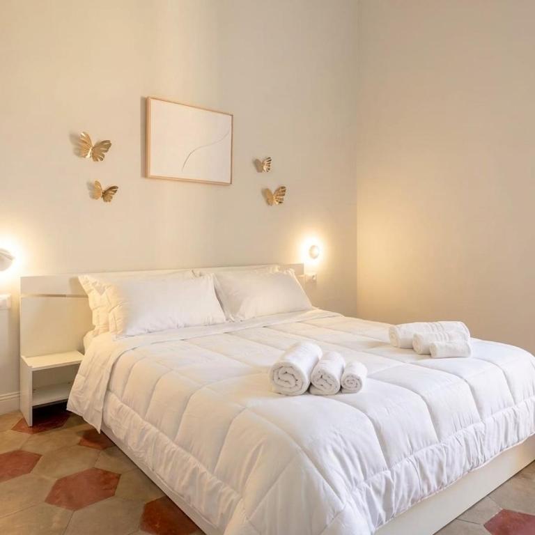 City Hub Urban Suites - Camera Tripla con Vasca - 6