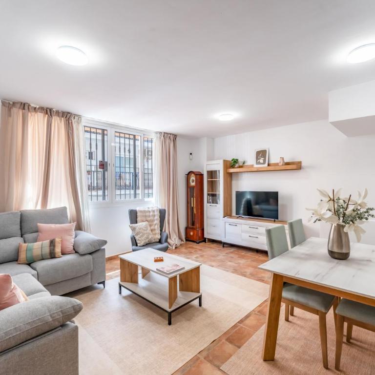 2 bed Duplex in Los Boliches – Modern Comfort - Pass the Keys - Apartamento - 1