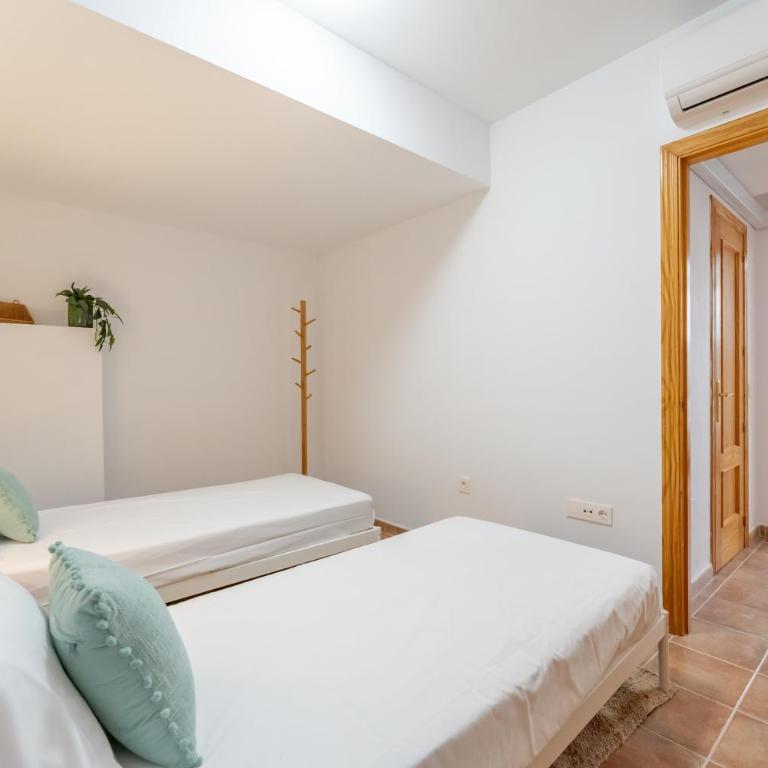 2 bed Duplex in Los Boliches – Modern Comfort - Pass the Keys - Apartamento - 6