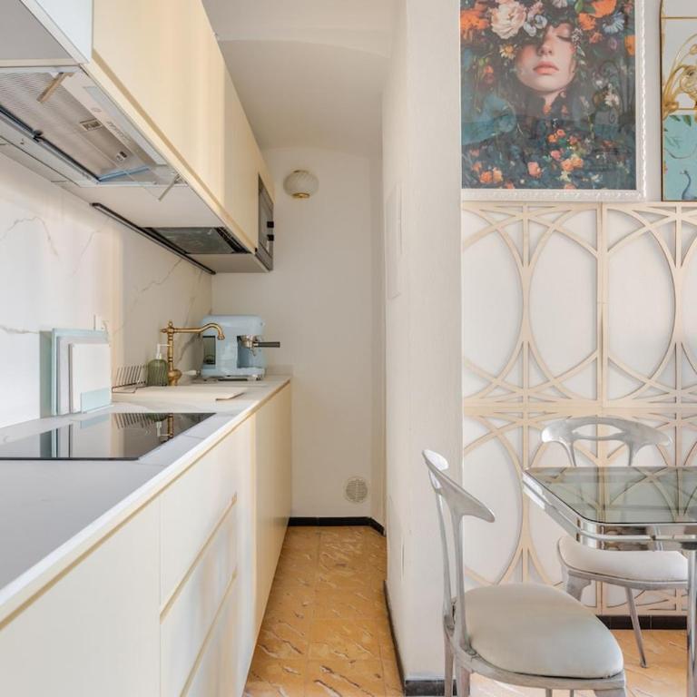 Peacock Court -Urban Garden - One-Bedroom Apartment - 19